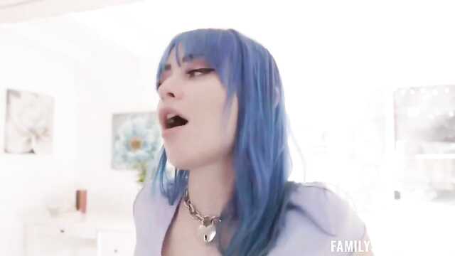 Порно про девушка с синими волосами порно