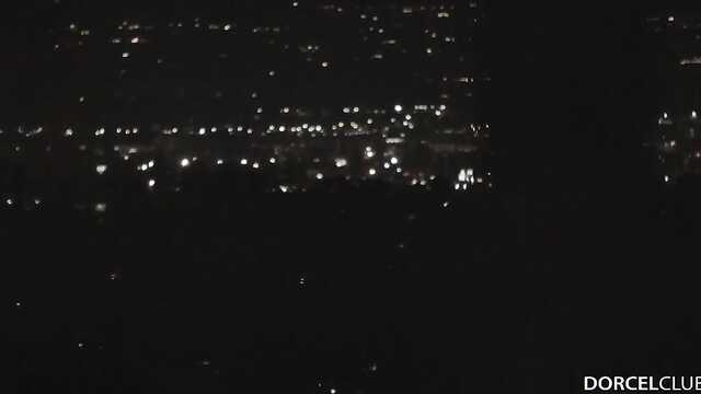 Порно видео брат и сестра в полночь